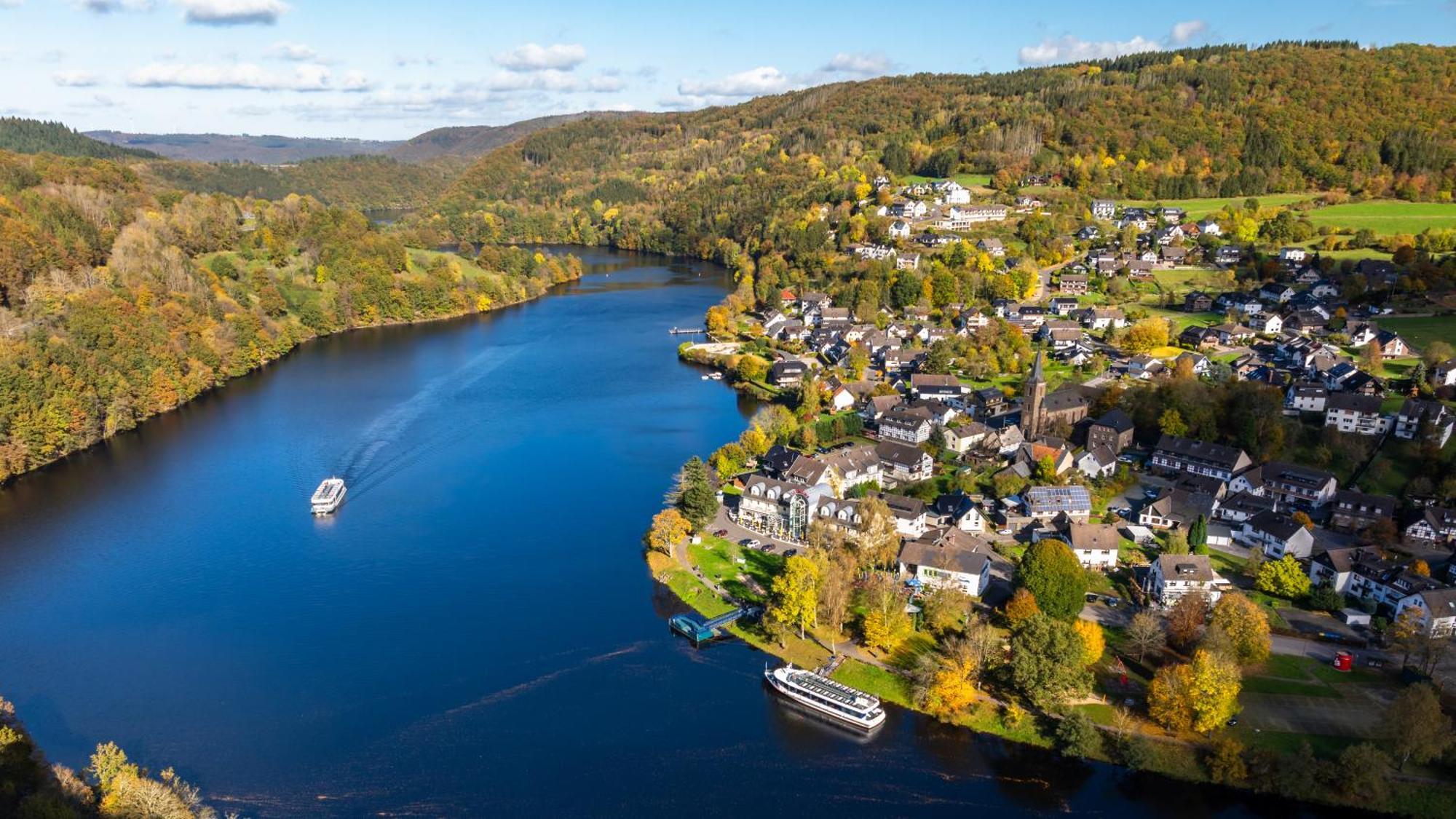 Garni Hotel Im Fachwerkhof Зиммерат Экстерьер фото
