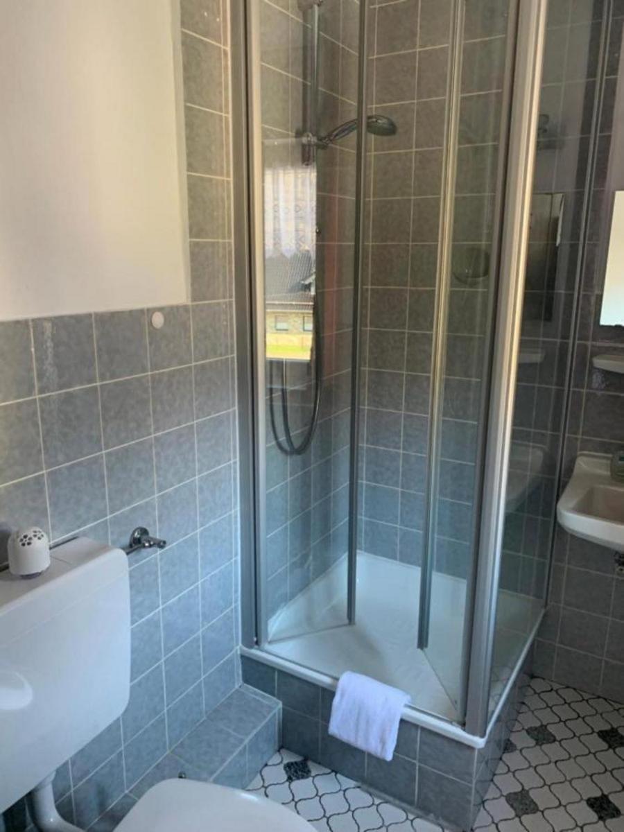 Garni Hotel Im Fachwerkhof Зиммерат Экстерьер фото