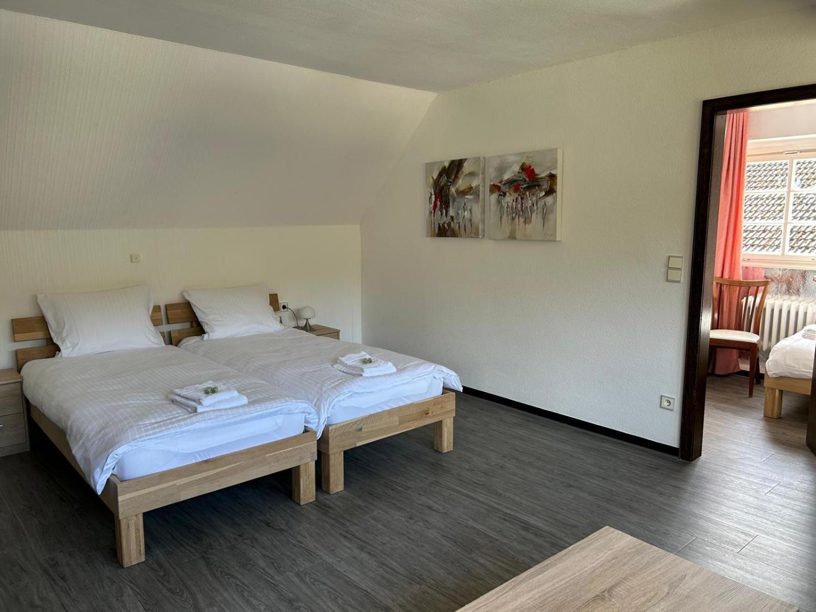 Garni Hotel Im Fachwerkhof Зиммерат Номер фото